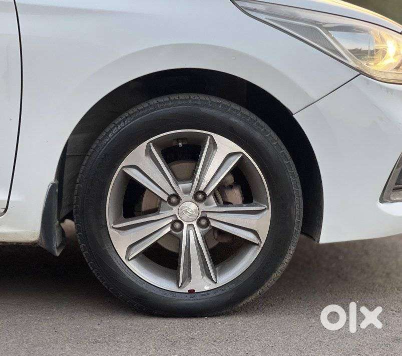 Hyundai Verna 1.6 Sx (o) Vtvt At, 2018, Petrol