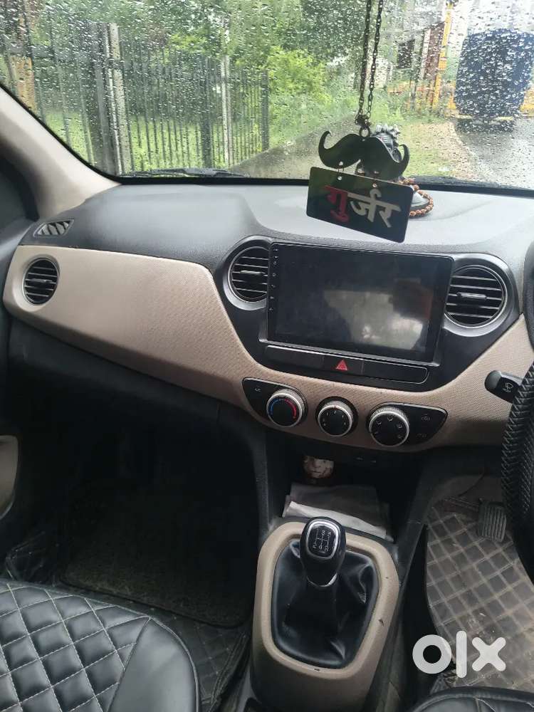 Hyundai I10 Sportz 2015