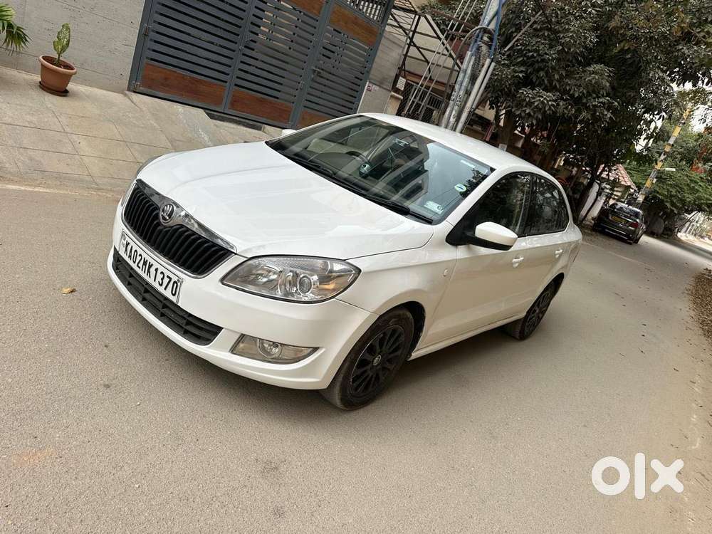 Skoda Rapid 1.5 Tdi At Elegance, 2015, Diesel