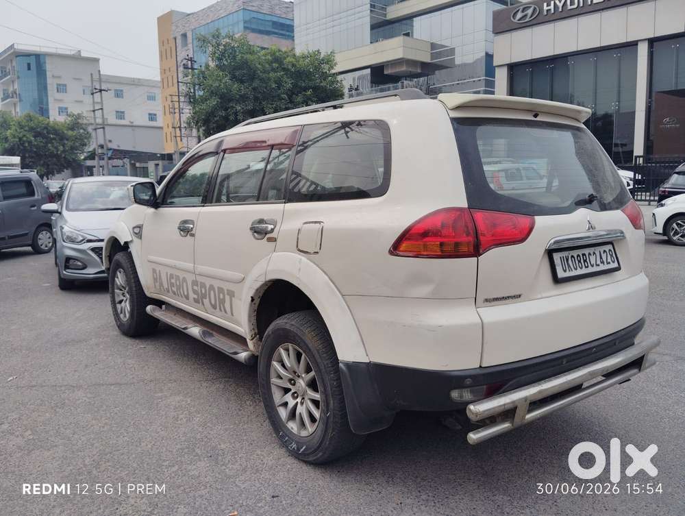 Mitsubishi Pajero Sport 2.5 Manual, 2013, Diesel