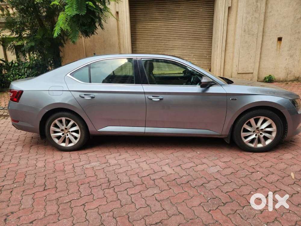 Skoda Superb Lk 1.8 Tsi At, 2016, Petrol