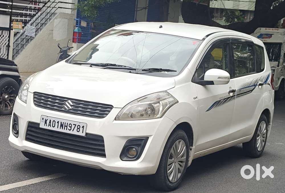 Maruti Suzuki Ertiga Vxi Abs, 2014, Petrol