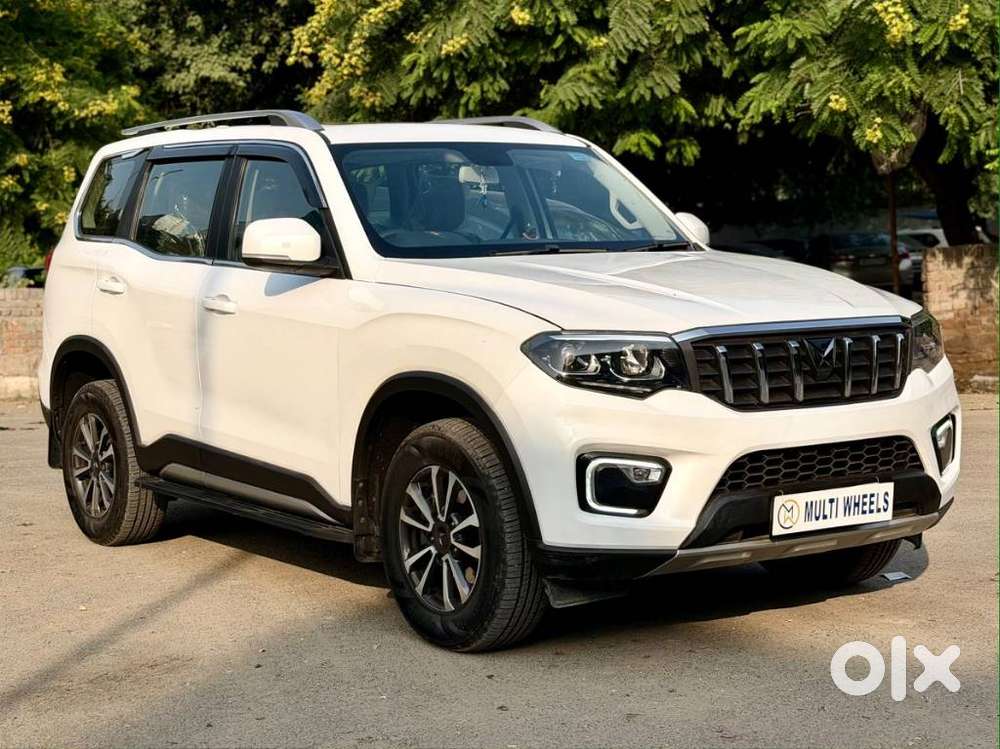 Mahindra Scorpio N Z8 Select Diesel At 2wd 7-seater, 2025, Diesel