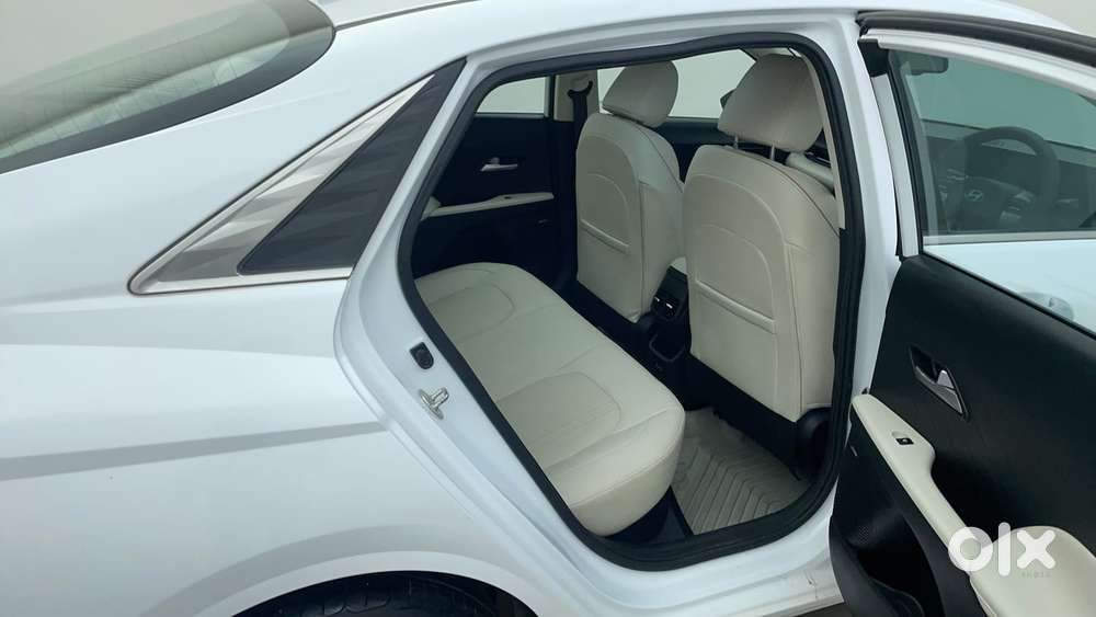 Hyundai Verna 1.5 Sx (o) Vtvt Ivt, 2023, Petrol