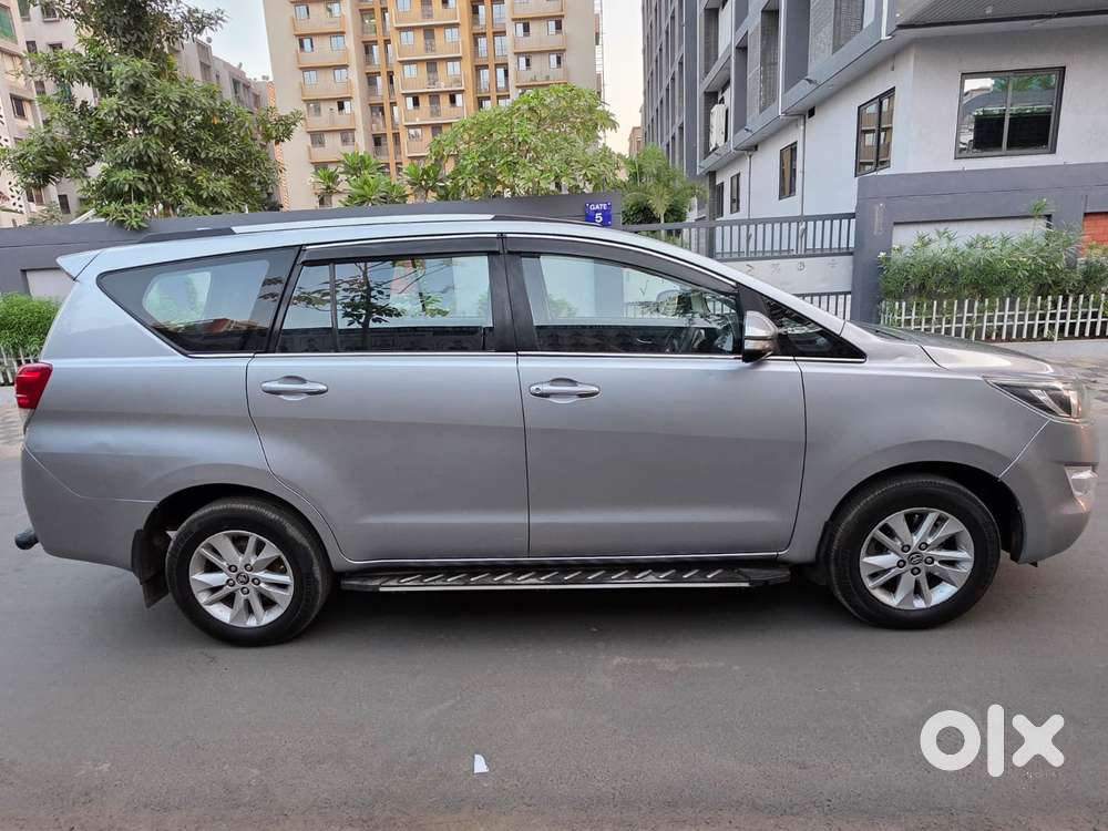 Toyota Innova Crysta 2.4 G Mt, 2016, Diesel