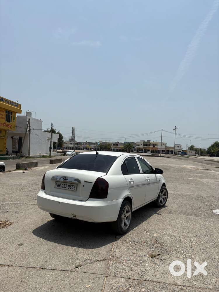 Hyundai Verna Manual 2009