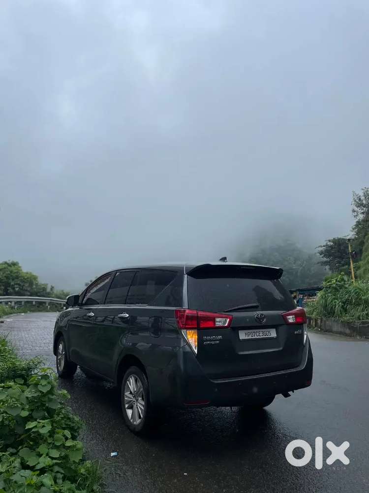 Toyota Innova Crysta 2016 Diesel Automatic