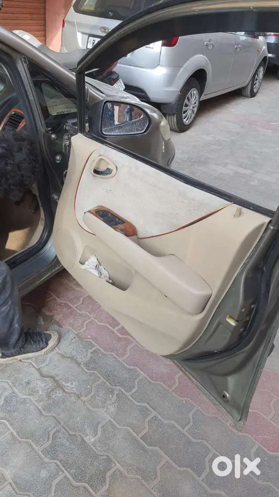 Honda City Zx (lpg+petrol)..