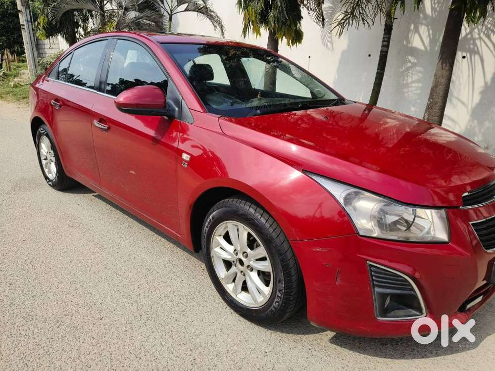 Chevrolet Cruze 2013 Automatic (top-end) – Fully Loaded  Owner Sale