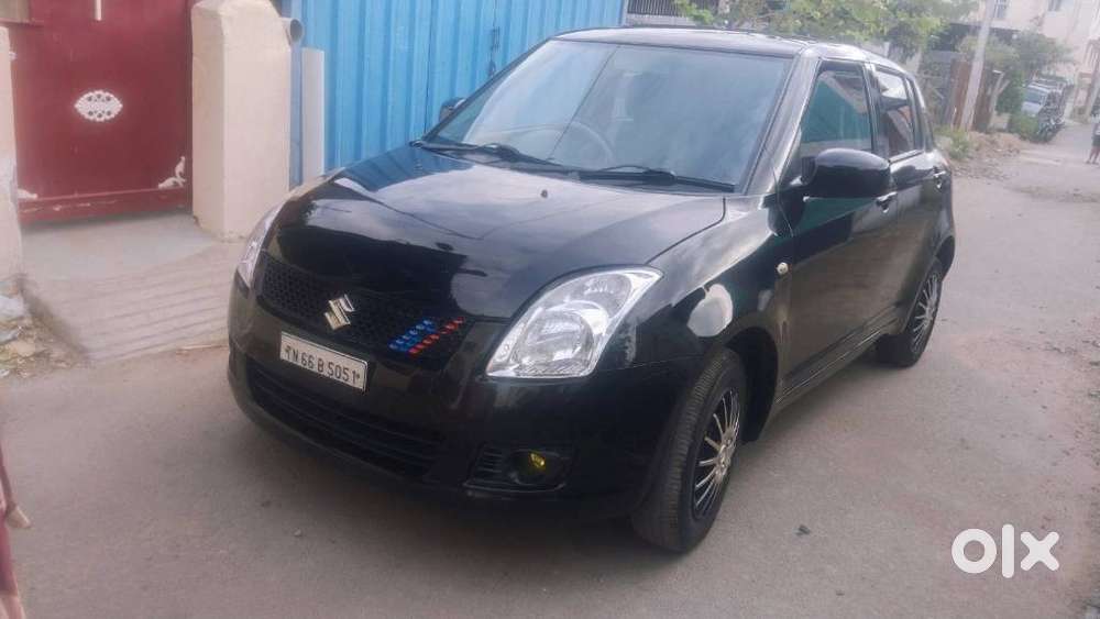 Maruti Suzuki Swift Vxi + Manual, 2010, Petrol