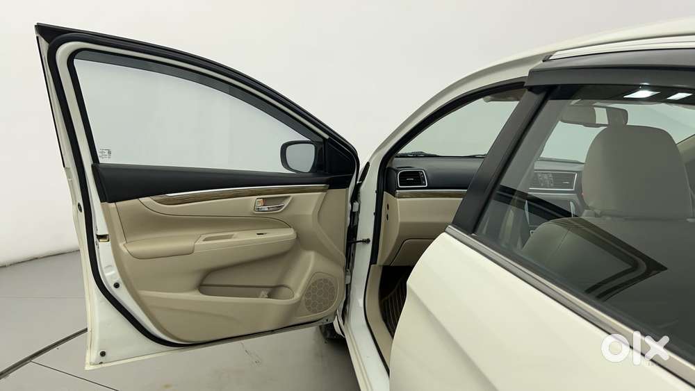 Maruti Suzuki Ciaz Alpha 1.5 At, 2022, Petrol