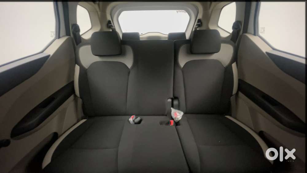 Renault Triber Rxl, 2024, Petrol