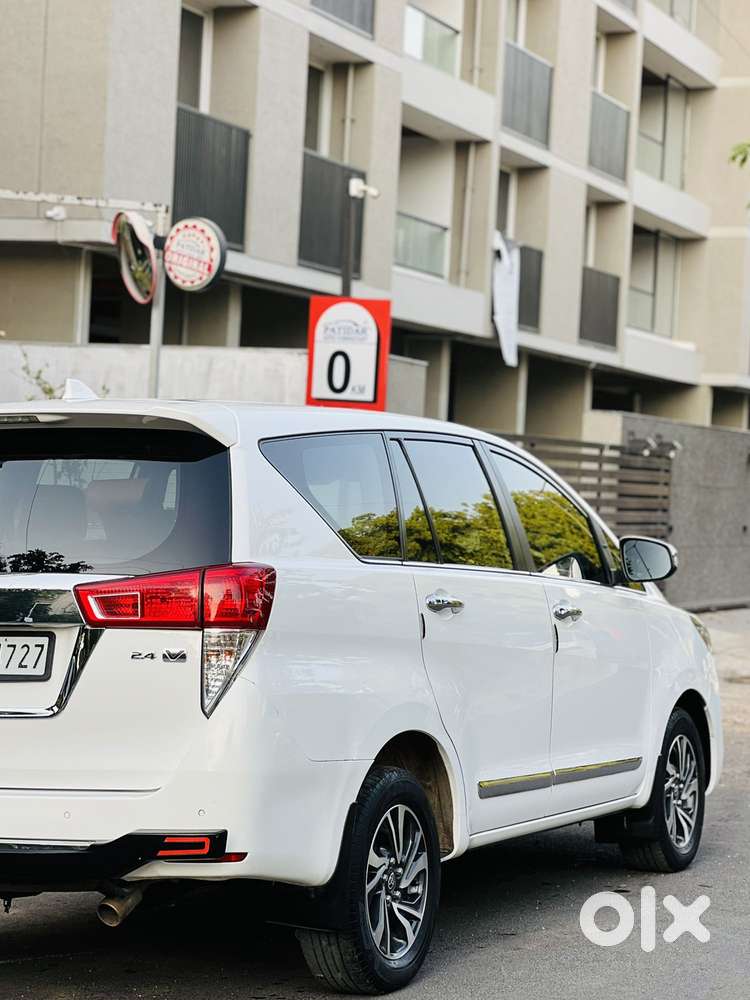 Toyota Innova Crysta 2.4 V, 2023, Diesel