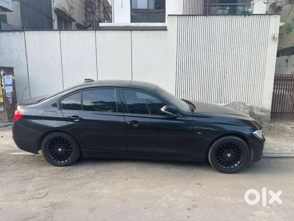 Bmw 3 Series 2014 Diesel 57500 Km Driven Sportsline Sunroof.