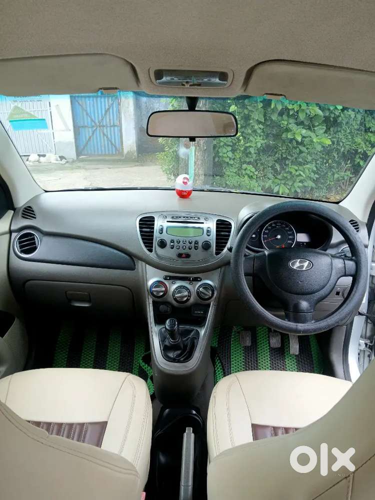 Hyundai I10 Sportz Petrol 2011