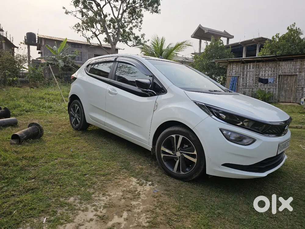 Tata Altroz Xz Turbo Petrol 21000 Km Driven