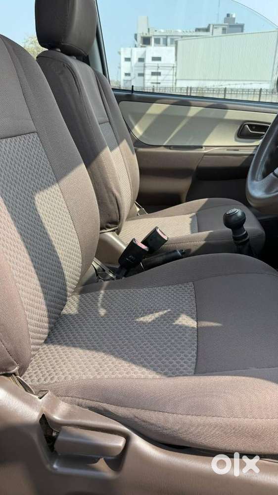 Maruti Suzuki Zen Estilo Lxi Bs Iv, 2011, Petrol