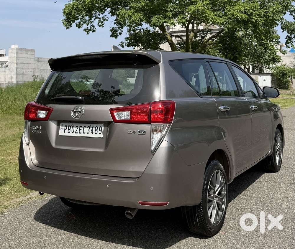 Toyota Innova Crysta 2.4 Gx Limited Edition At 7 Str, 2021, Diesel
