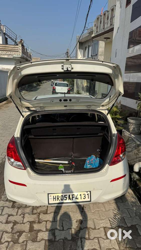 Hyundai I20 Diesel Manual 2012