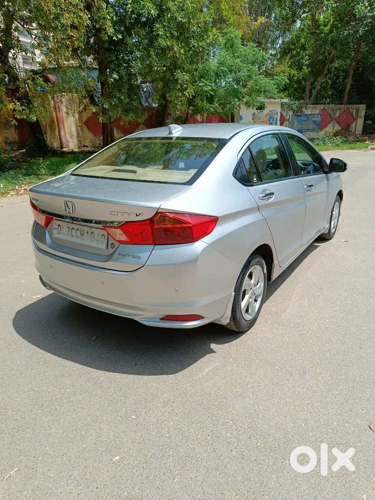 Honda City V Mt 2015 Silver
