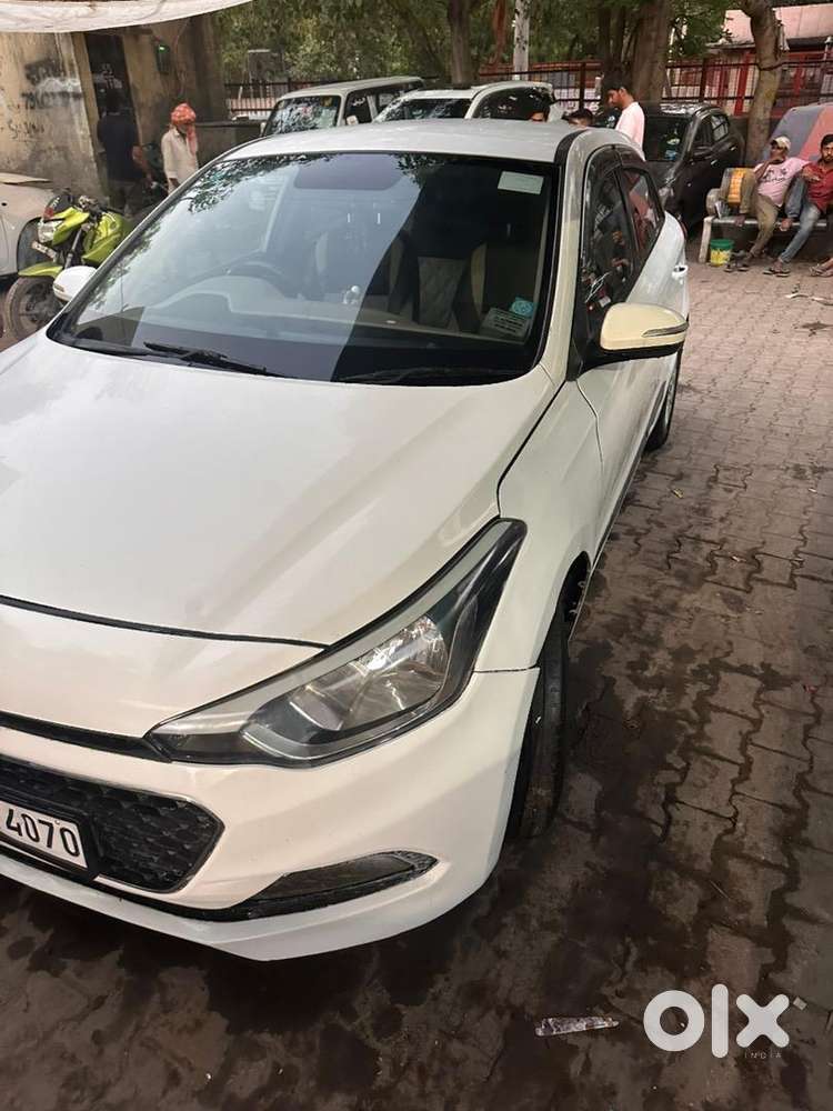 Hyundai I20 2015 Cng & Hybrids Well Maintained  Smooth Drive