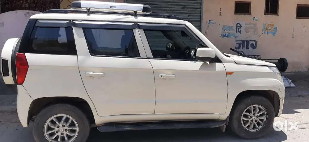 Mahindra Tuv 300 2016