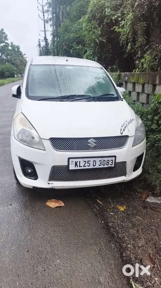 Maruti Suzuki Ertiga 2012