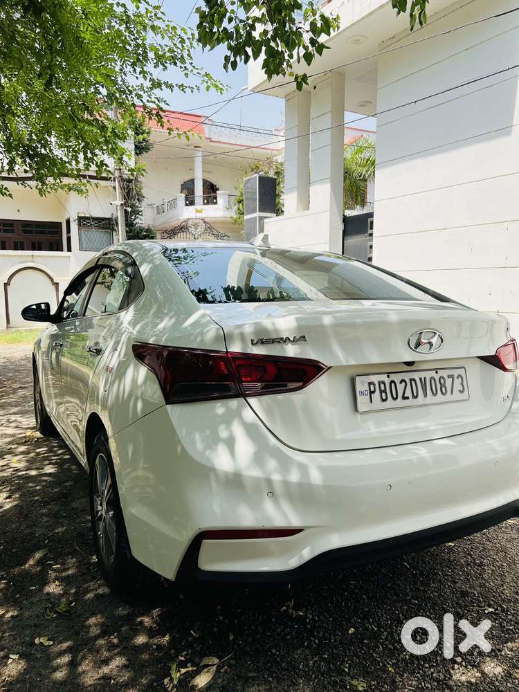 Hyundai Verna 1.5 Sx Diesel At, 2019, Diesel