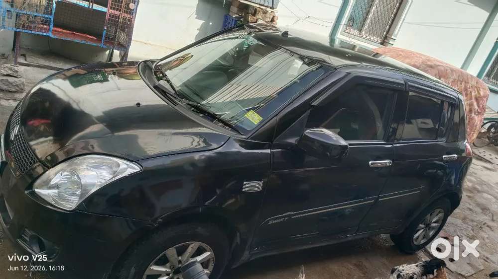 Maruti Suzuki Swift 2007 Diesel 130000 Km Driven