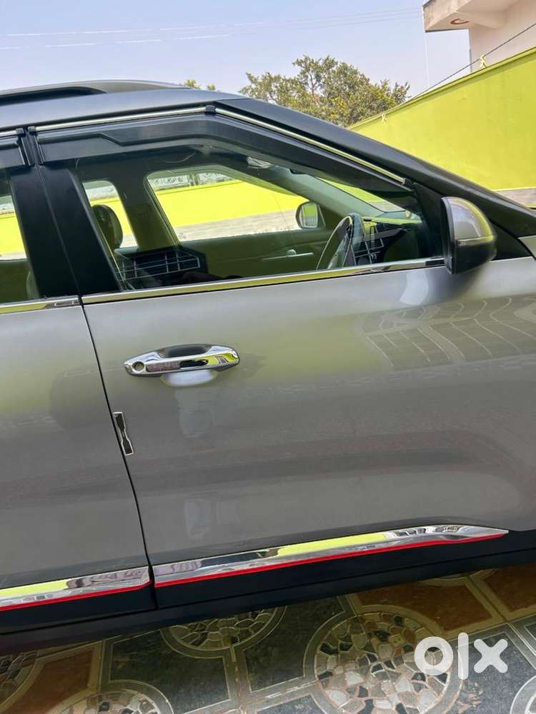 Kia Petrol Car 2021