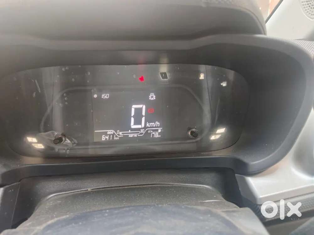 Tata Altroz Xm Plus 2023 Km Driven