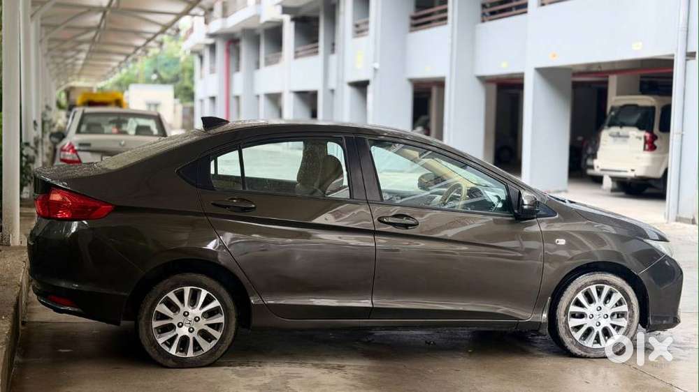 Honda City 1.5 V At, 2016, Petrol