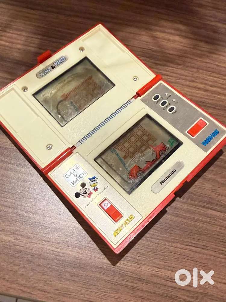 Collector's Nintendo Game and Watch Dual Screen Mickey and Donald