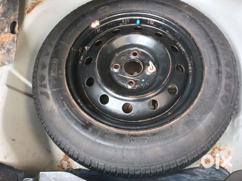 Maruti Suzuki Swift Dzire 1.2 Vxi Bsiv, 2015, Petrol