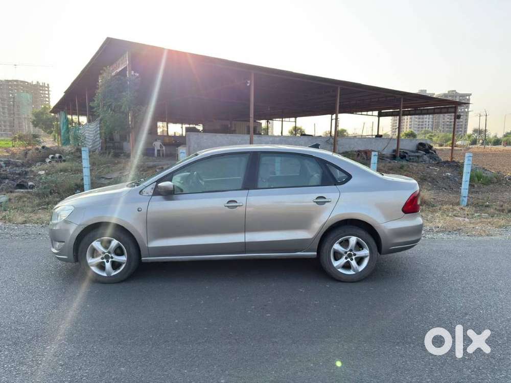 Skoda Rapid 2015 Diesel 108212 Km Driven