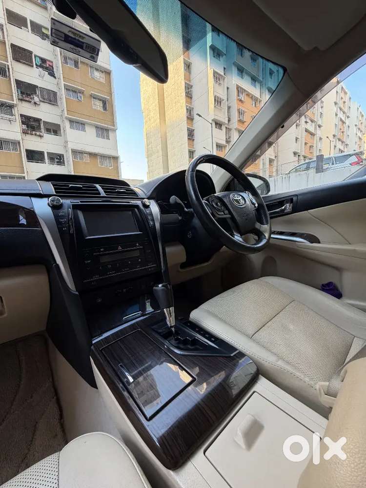 Toyota Camry 2016 Petrol Well Maintained
