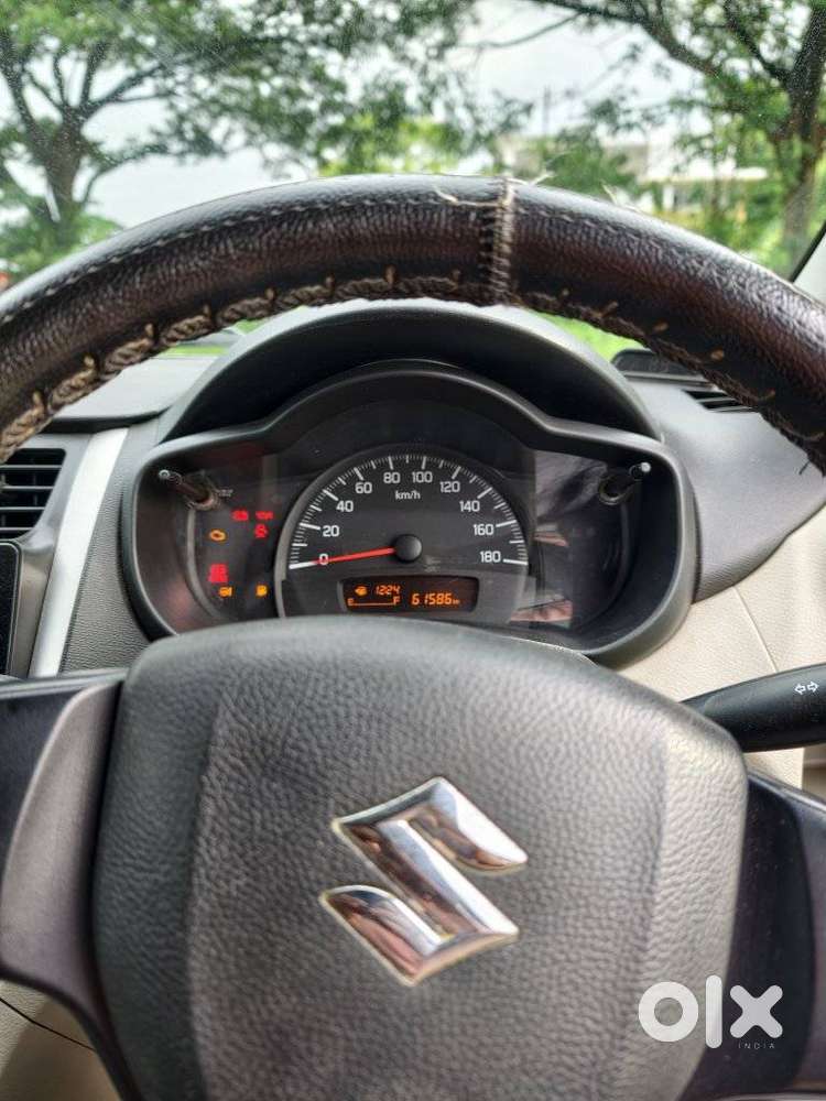 Maruti Suzuki Celerio 1.0 Vxi Mt, 2016, Petrol