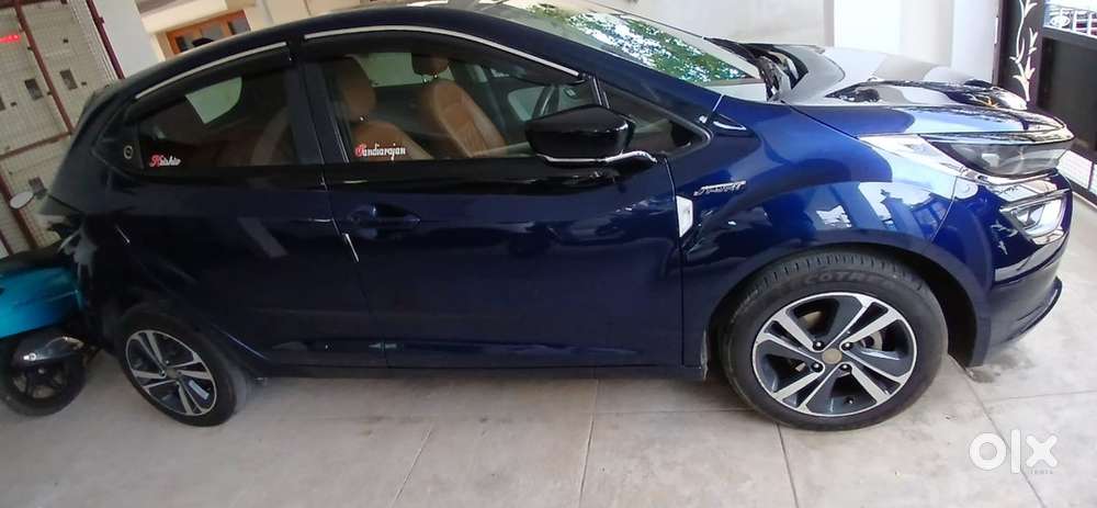Tata Altroz 1.2 Petrol 2024