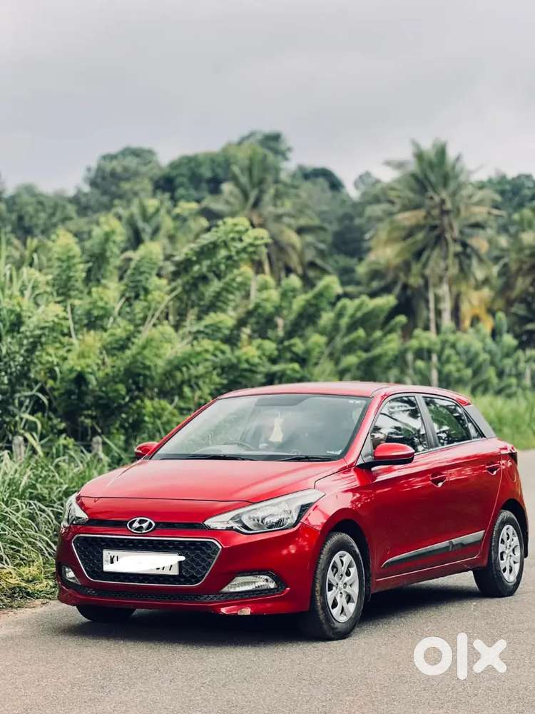 Hyundai  I20 Sportz 2015