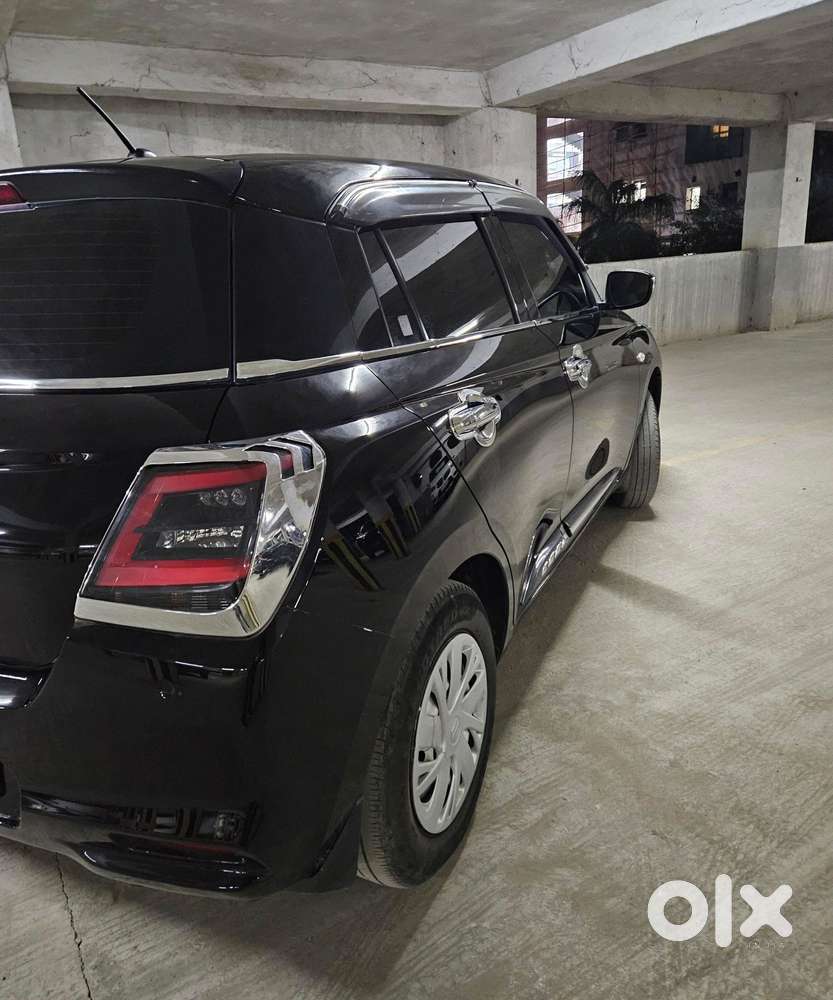 Maruti Suzuki Swift Vxi Cng, 2024, Petrol