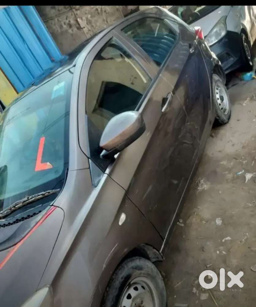 Tata Tiago 2018