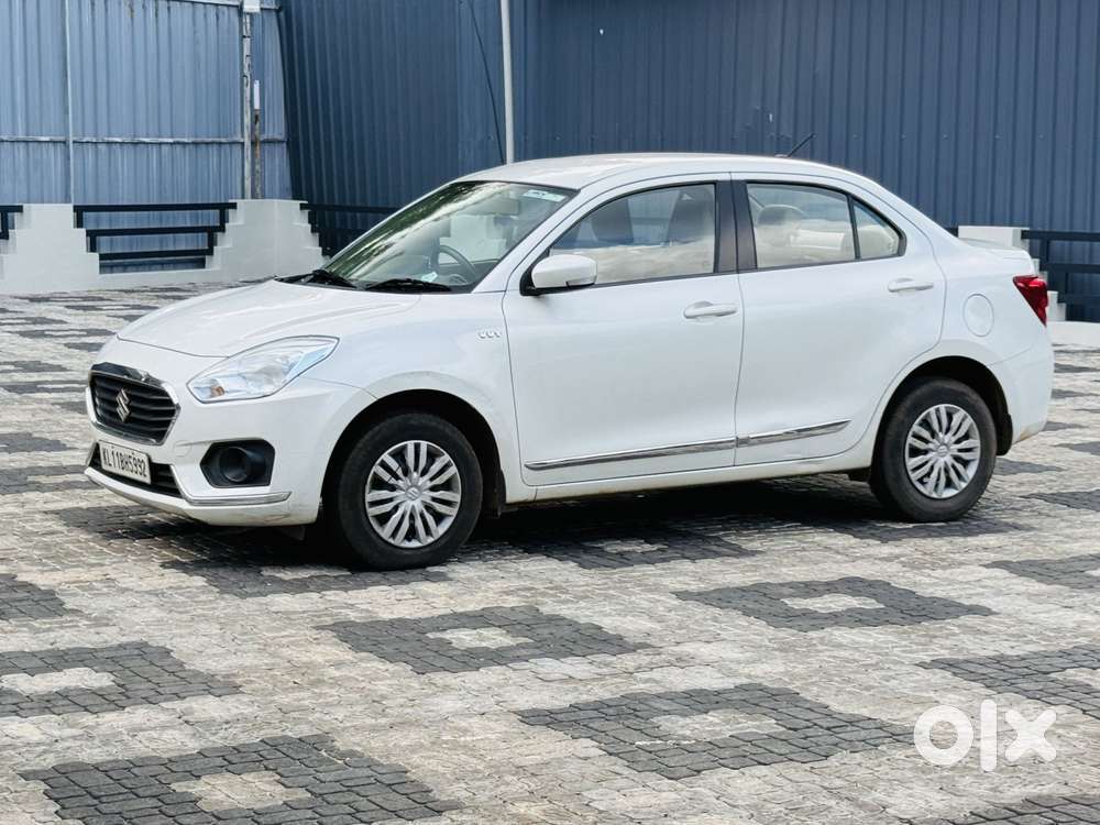 Maruti Suzuki Swift Dzire Vxi(o) Mt, 2017, Petrol