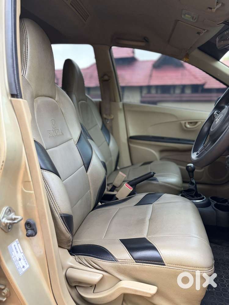 Honda Mobilio 1.5 S I-vtec Mt, 2015, Petrol