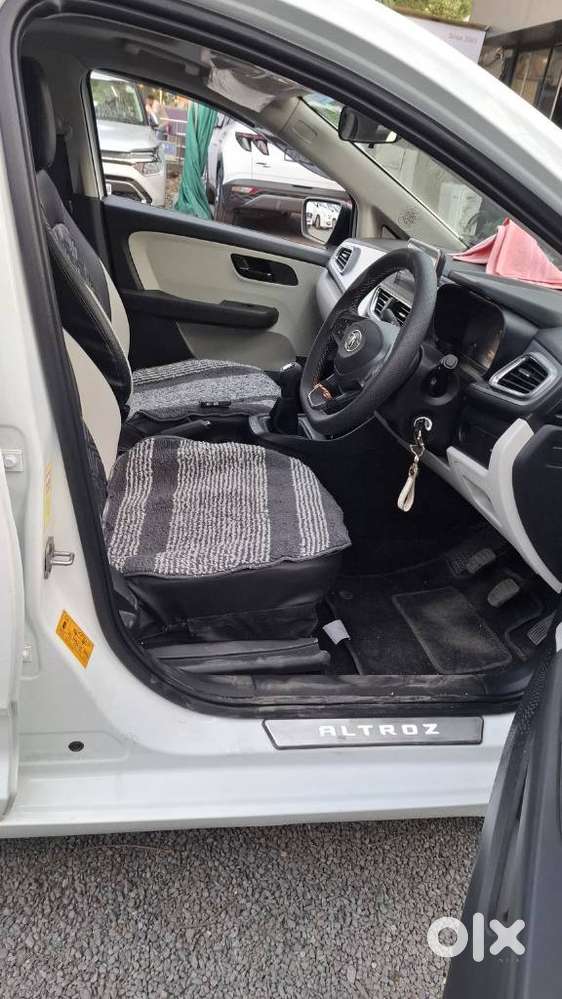 Tata Altroz Xm Plus (s) Icng, 2023, Cng & Hybrids