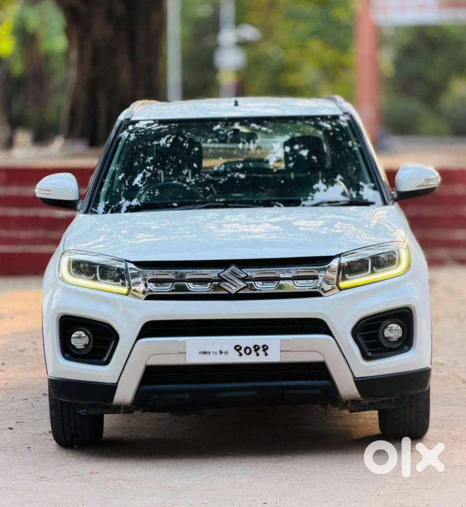 Maruti Suzuki Brezza 1.5 Zxi Smart Hybrid, 2020, Petrol
