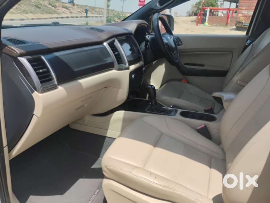 Ford Endeavour 3.2 Titanium At 4x4, 2017, Diesel