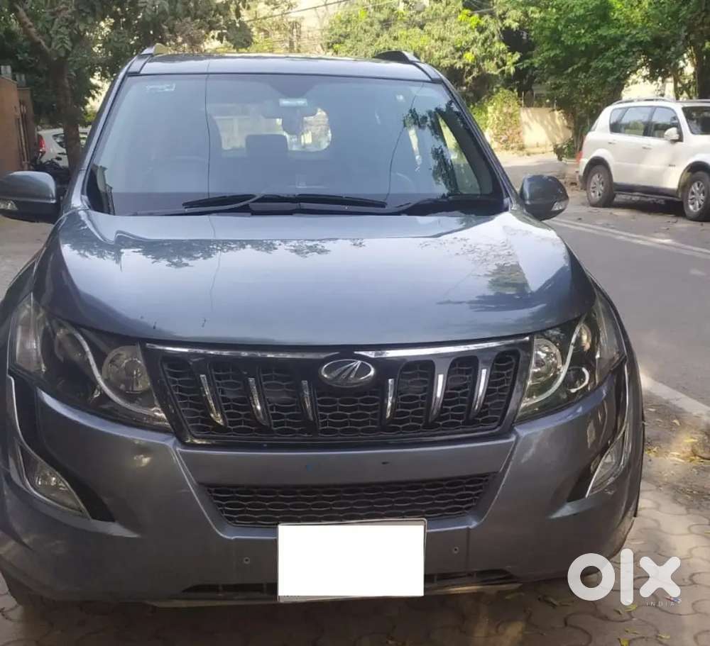 Mahindra Xuv500 2017 Diesel 114400 Km Driven