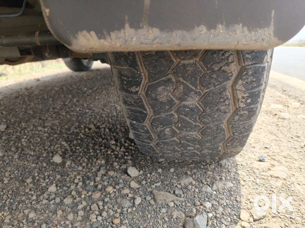 Mahindra Tuv 300 Plus