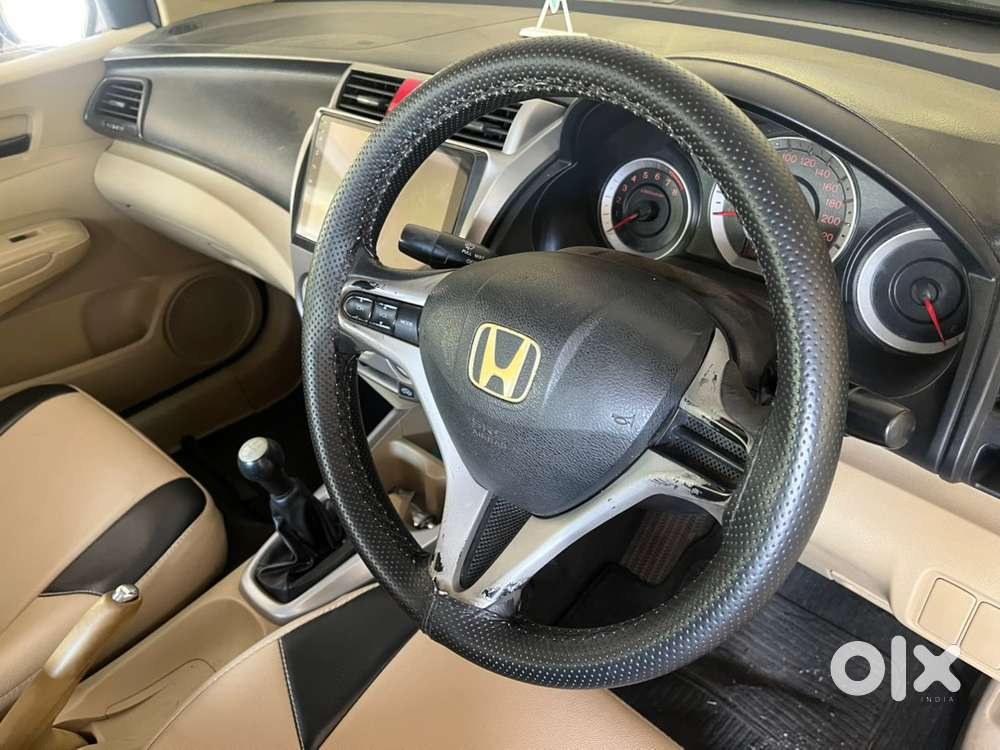 Sale Honda City Petrol 2011