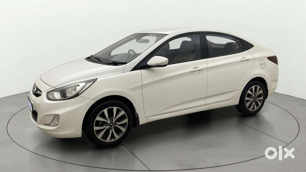 Hyundai Verna Fluidic 1.6 Vtvt Sx, 2013, Petrol